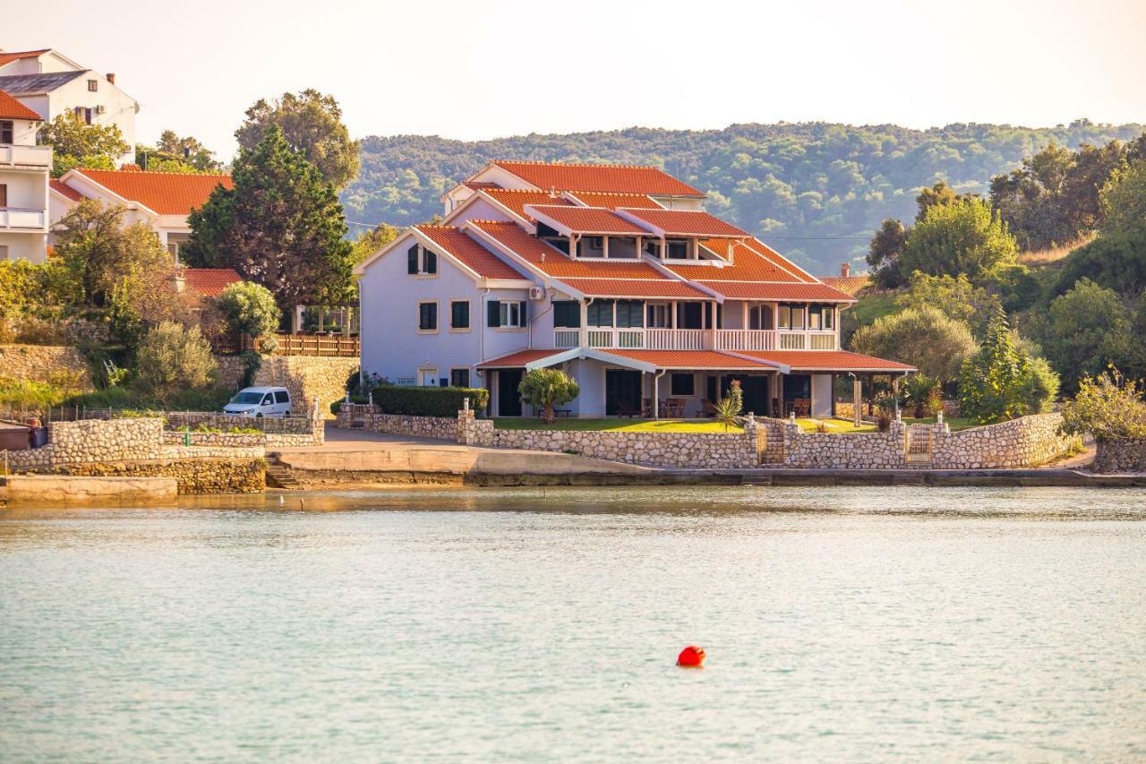 Villas Кампор Экстерьер фото