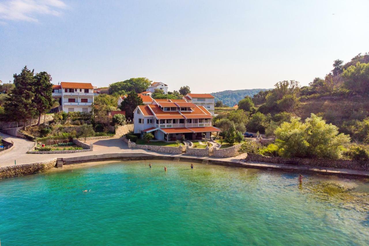 Villas Кампор Экстерьер фото